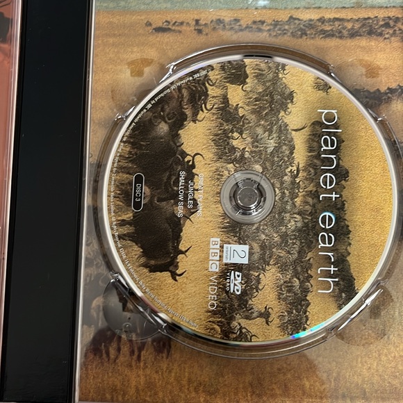 Planet earth BBC Video - Picture 4 of 6